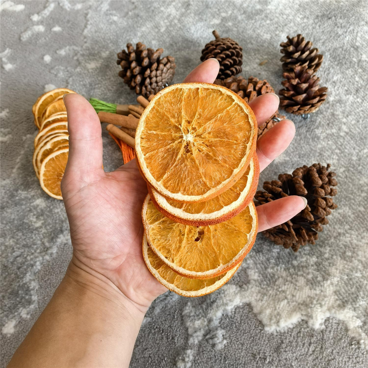 Natural Christmas DIY Decor Crafts Kit with Dried Orange Slices *25-30 Pcs, Cinnamon Sticks *12, Pine Cones *6-8, Gift Box Set, DIY Holiday Decorations for Christmas Wreaths, Tree Ornaments, Home