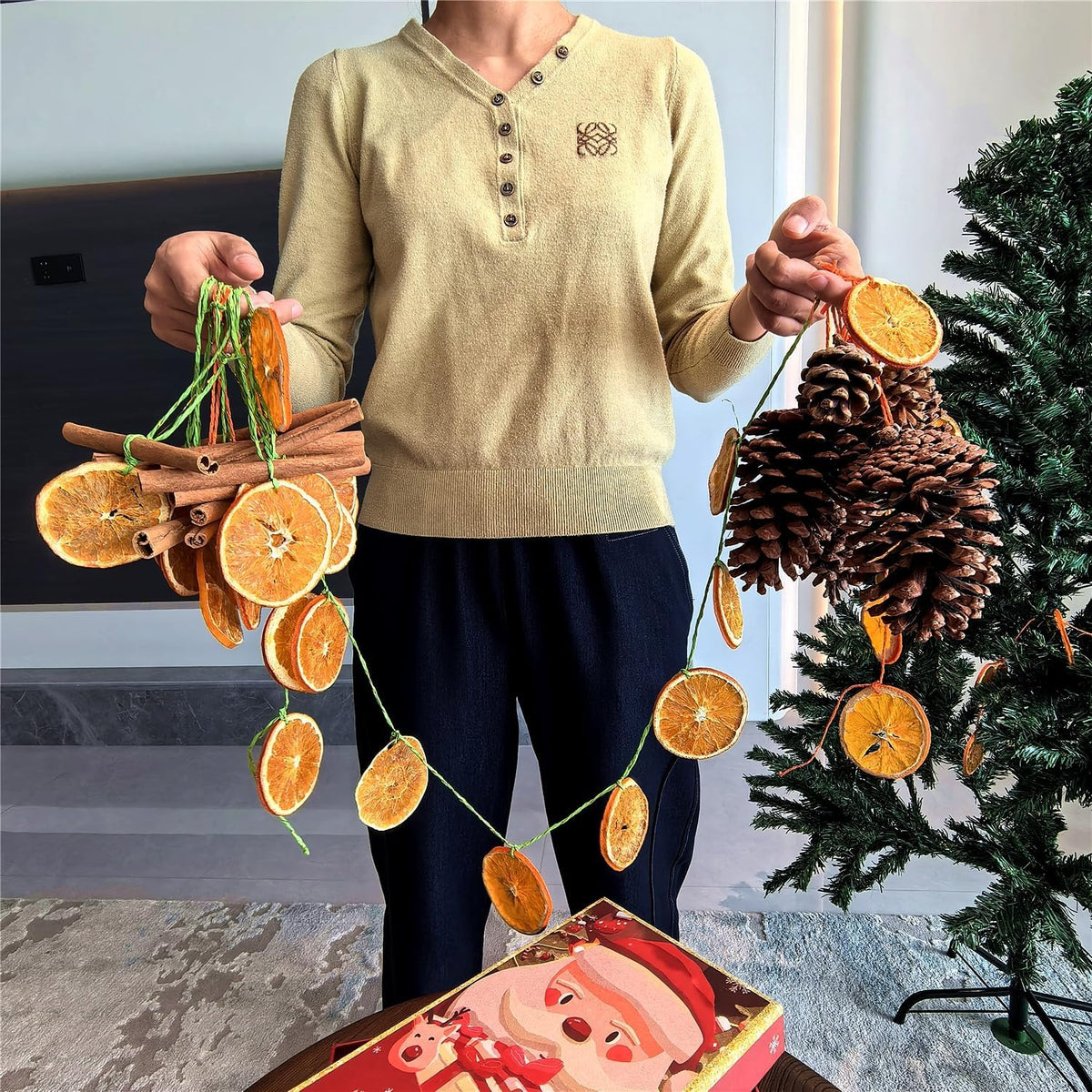 Natural Christmas DIY Decor Crafts Kit with Dried Orange Slices *25-30 Pcs, Cinnamon Sticks *12, Pine Cones *6-8, Gift Box Set, DIY Holiday Decorations for Christmas Wreaths, Tree Ornaments, Home